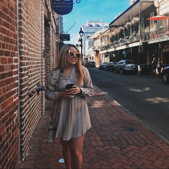 Striped Button Down DRESS - Picture 3 of 7